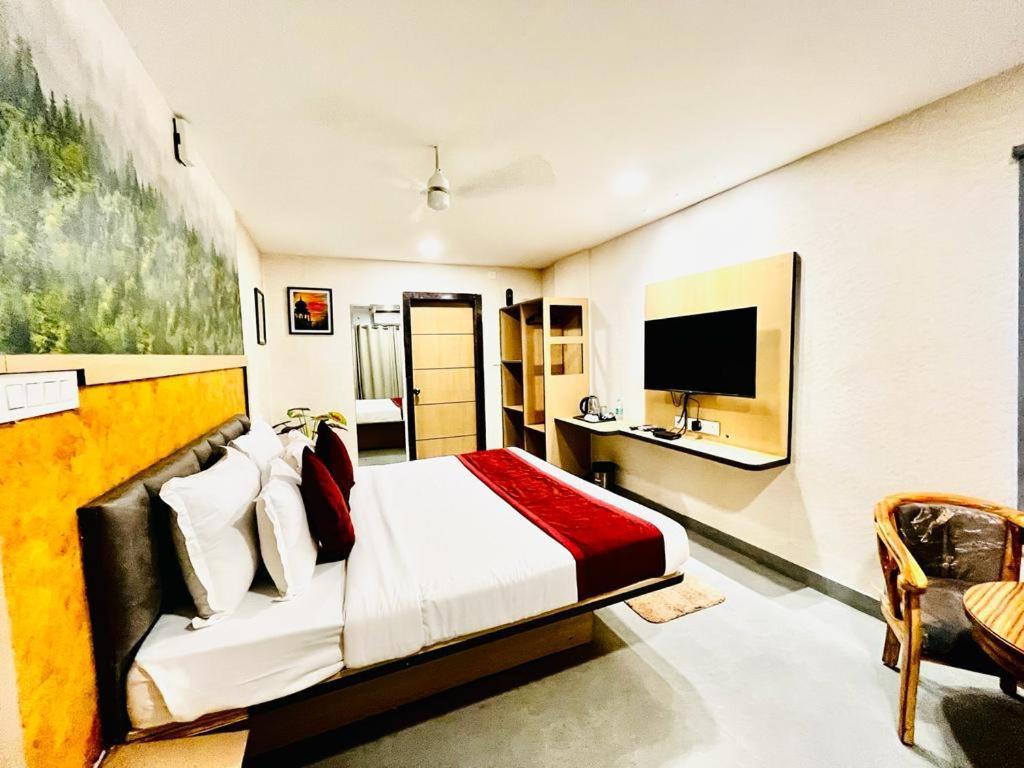 Hotel Lake View Airport Zone Hyderabad Exteriör bild