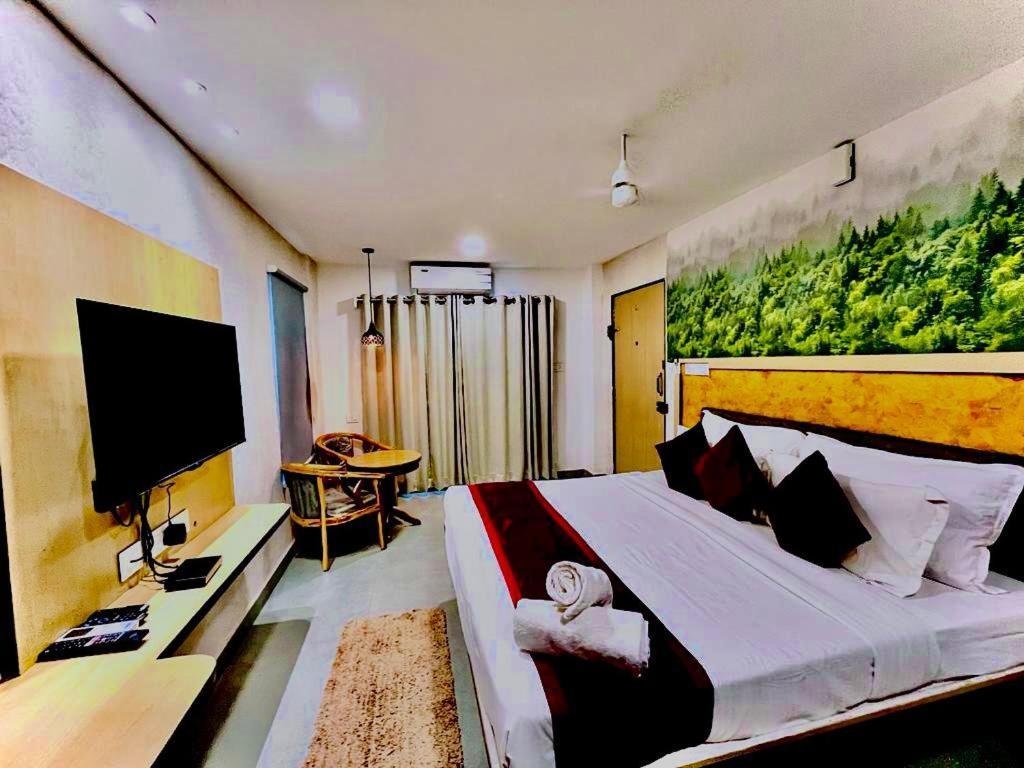 Hotel Lake View Airport Zone Hyderabad Exteriör bild