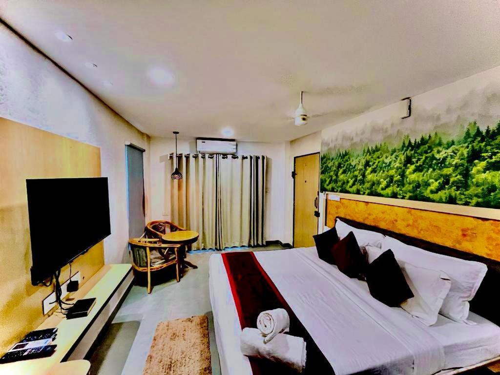 Hotel Lake View Airport Zone Hyderabad Exteriör bild